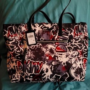 DKNY GRAFFITI GIA TOTE